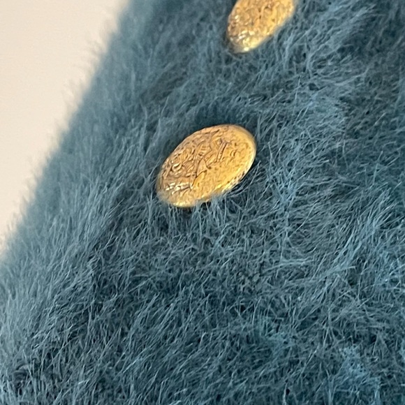 Banana Republic fuzzy green sweater - Picture 6 of 11